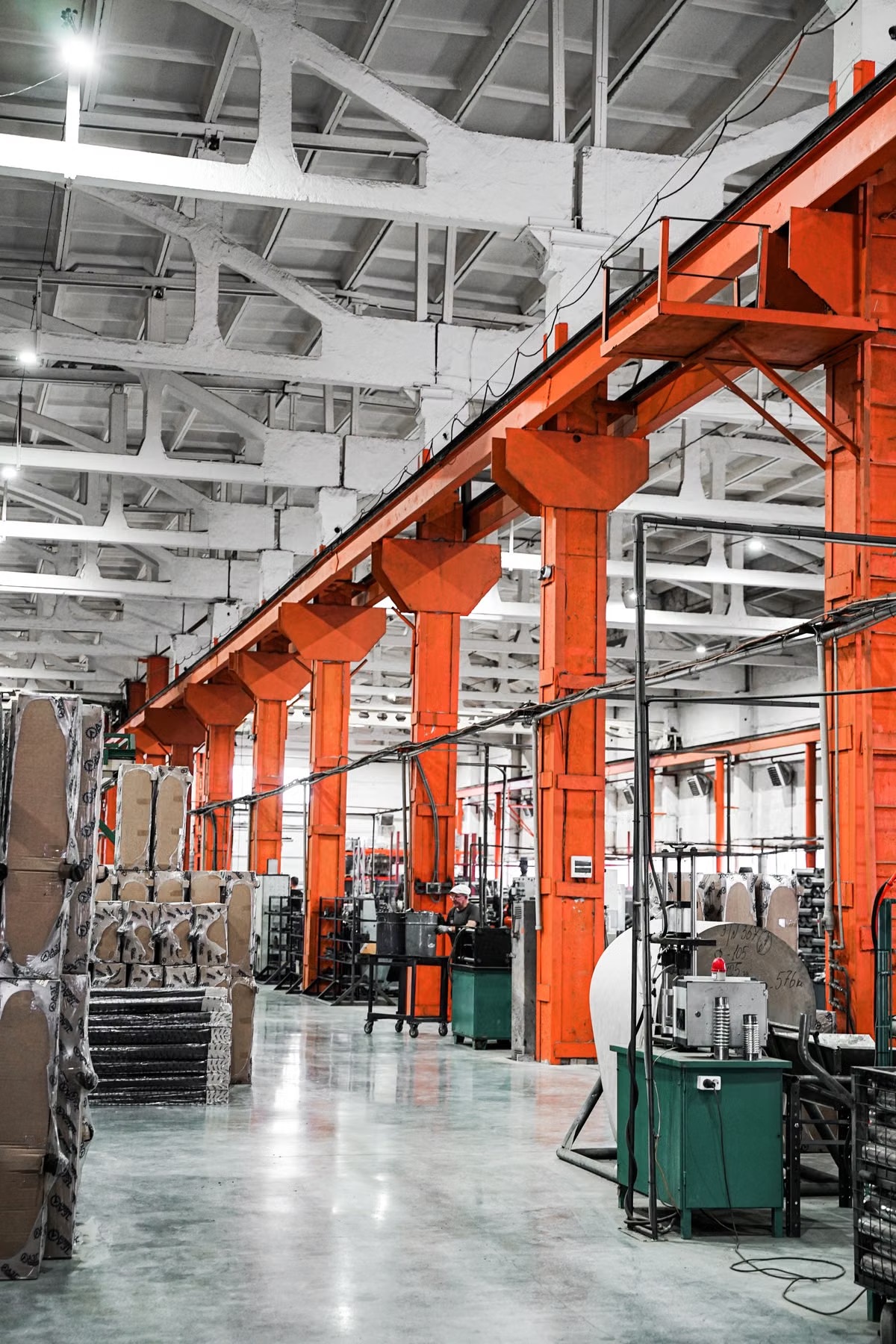 Equipment manufacturing floor